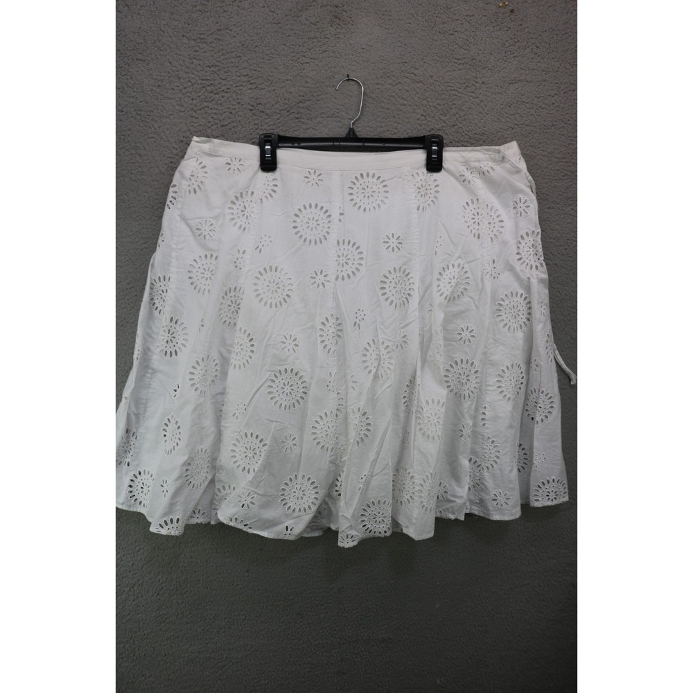Vtg. Talbots White Floral Eyelet Swing Skirt-Size 24W-Cottagecore